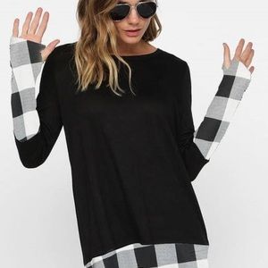 Black & White Checkered Top with Thumb Holes!